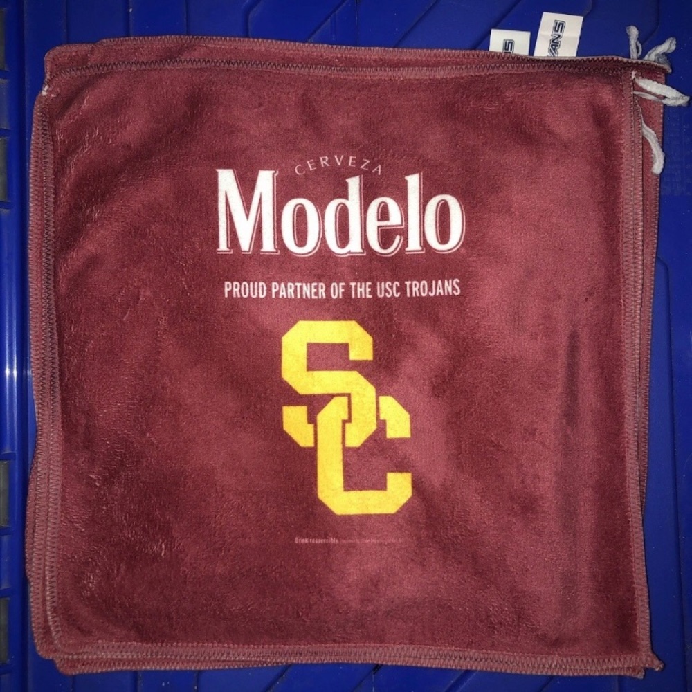 USC Trojans Football Game Rally Towel (Set of 5) - New In Package